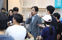 '티몬·위메프 정산 지연' 판매자 자금난 심화…위메프 대표 