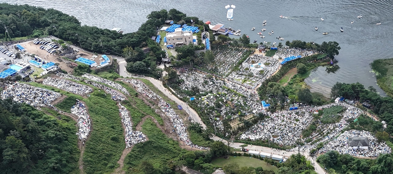 ‘HWPL 9.18 평화 만국회의 10주년 기념식’에 10만명 ‘대성황’