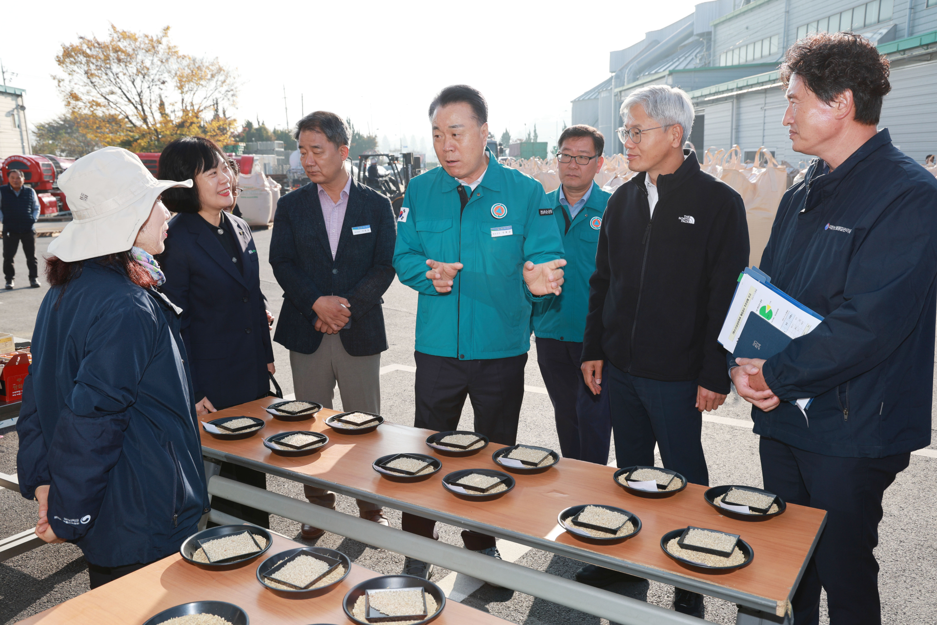 구복규 화순군수, 2024년산 공공비축미곡 수매 현장 방문