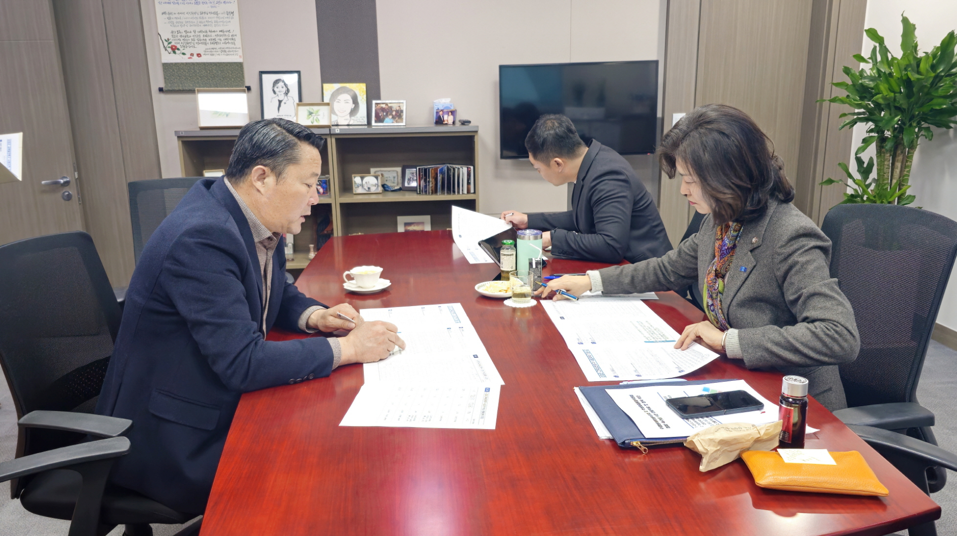 최영일 순창군수, 국회 방문해 국비 확보·현안사업 해결 총력